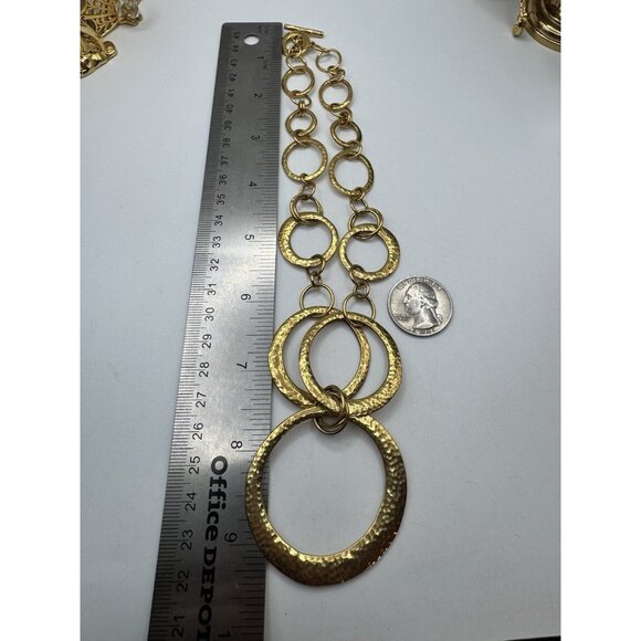 Vintage Ralph Lauren Hammered Gold Tone Necklace Open Circle Disk Toggle - Picture 7 of 8